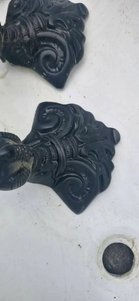 Cast Iron Free Standing Bath - Image 3