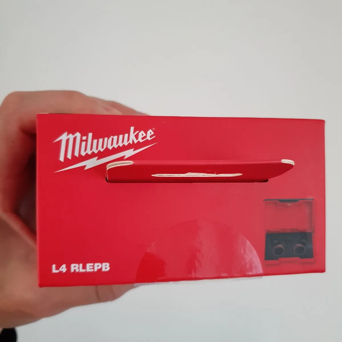 Milwaukee REDLITHIUM, Bluetooth Jobsite Ear Buds - Image 2
