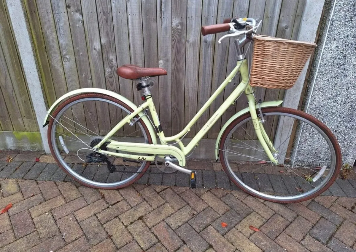Liv 3 Ladies Bike - Image 1