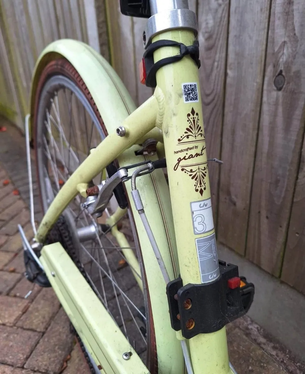 Liv 3 Ladies Bike - Image 4
