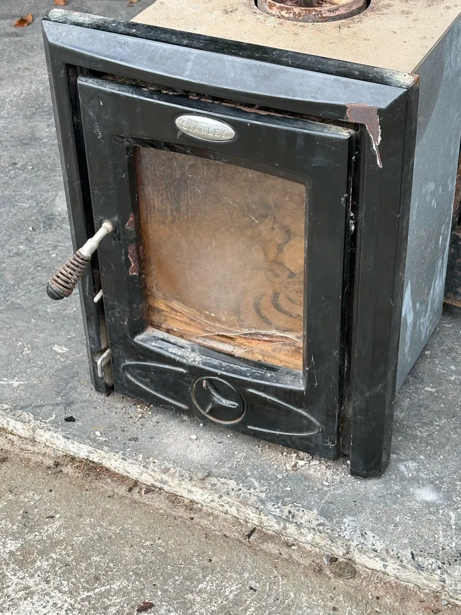 Stanley Inset Stove - Image 1