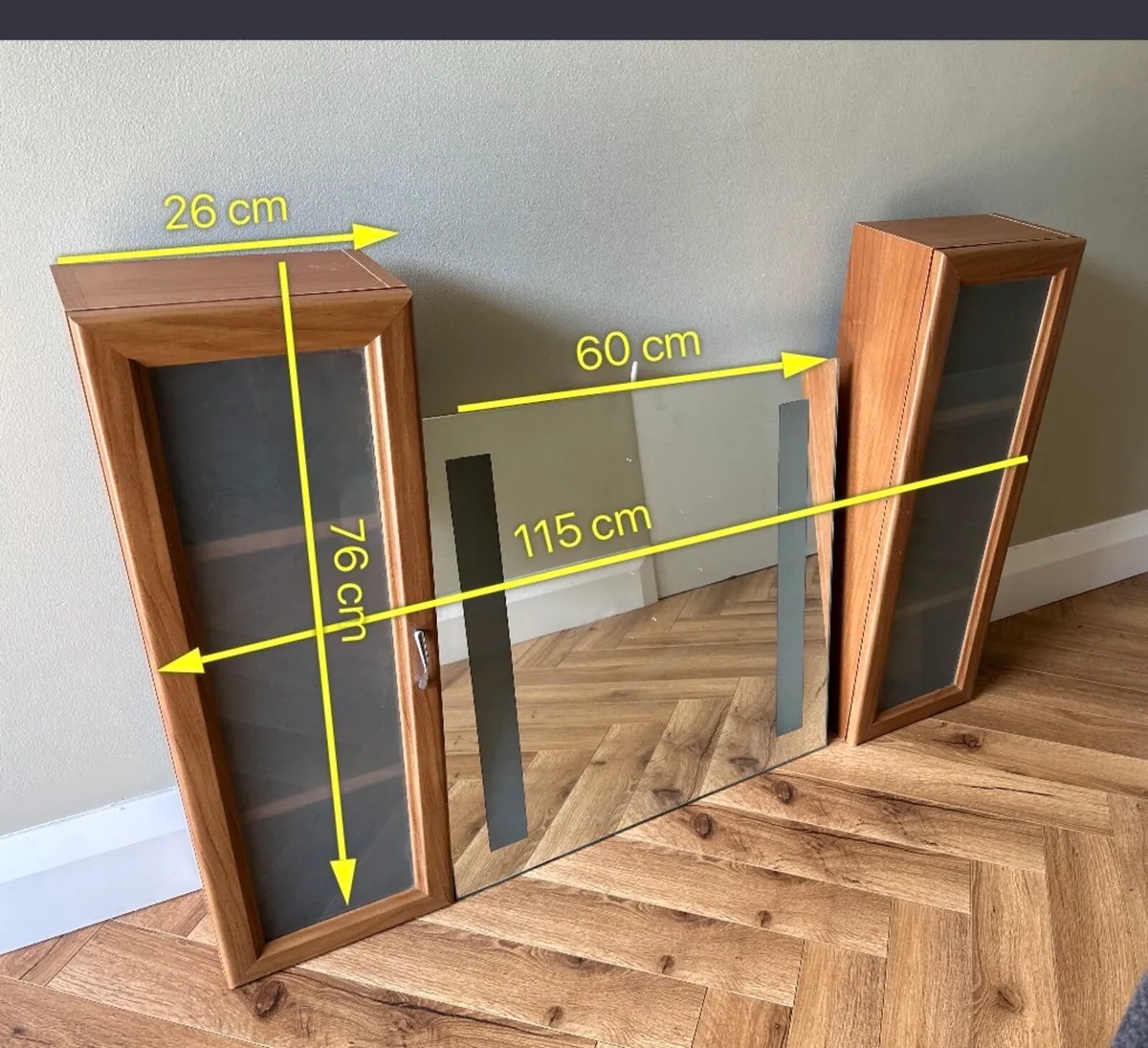 X2  cabinets + mirrow - Image 1