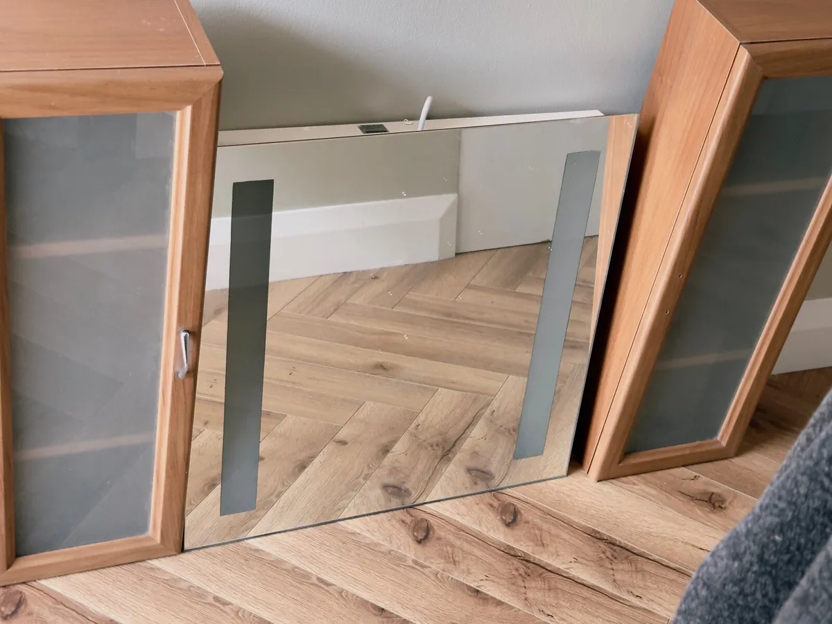 X2  cabinets + mirrow - Image 2