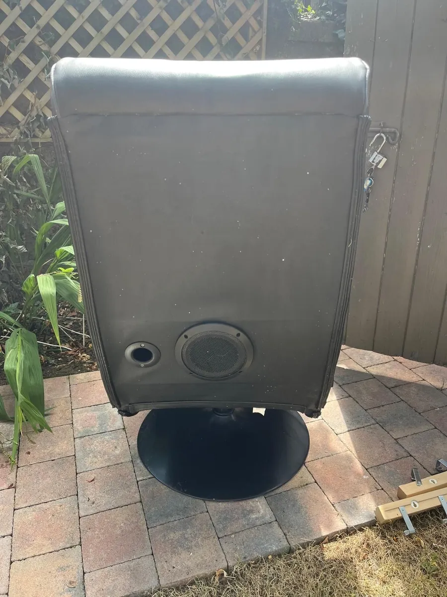 Gaming chair - Image 2