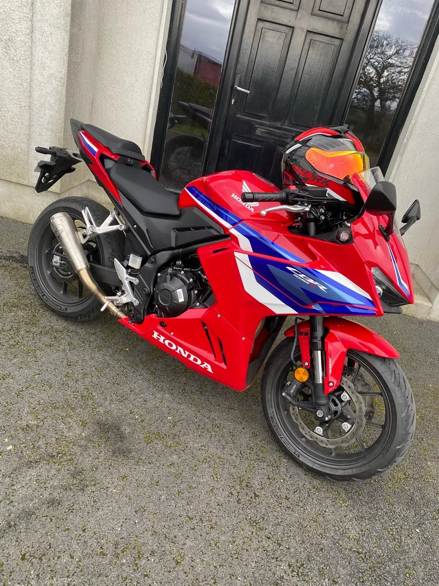 Honda CBR500r - Image 1