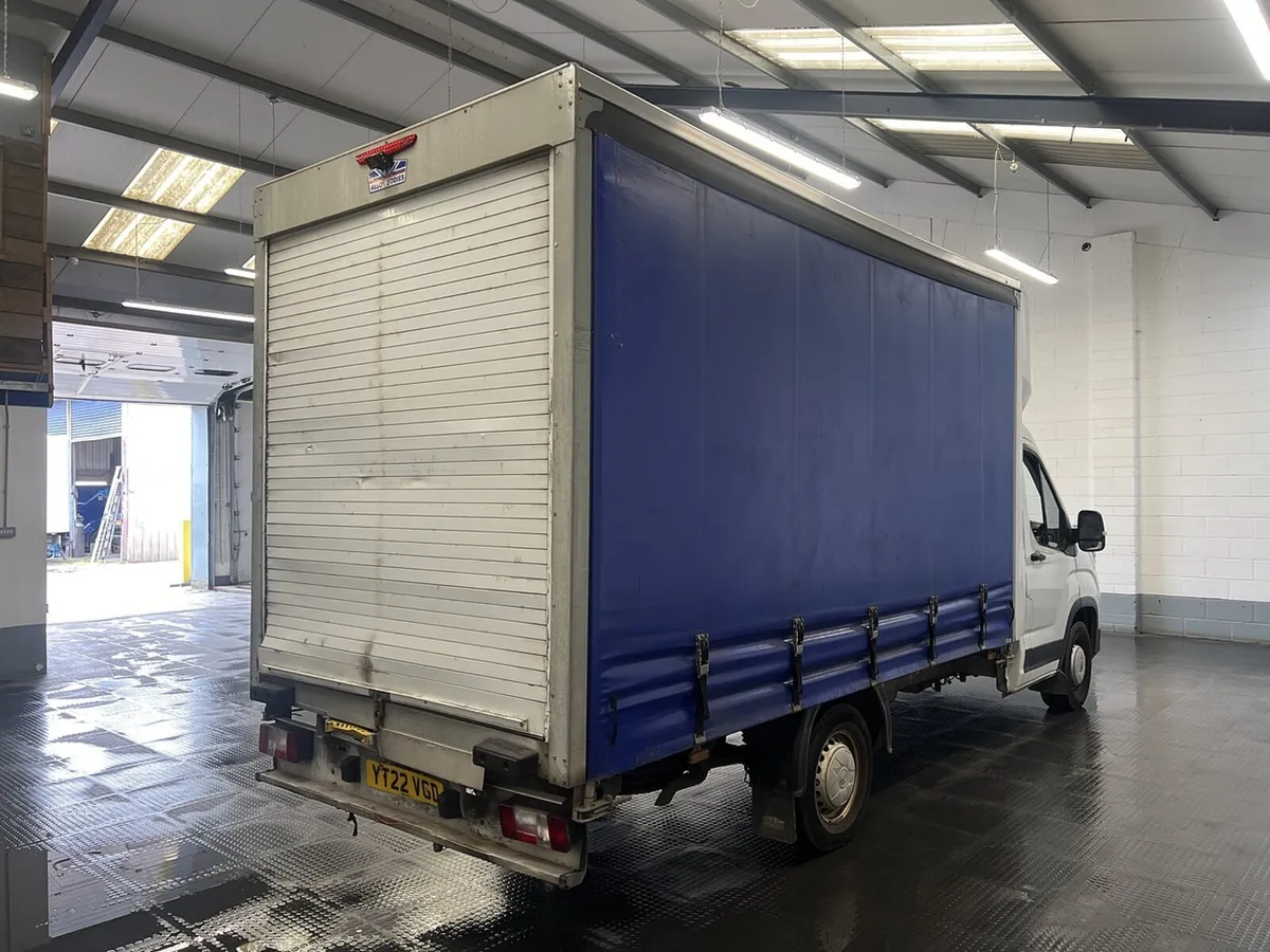 2022 Maxus Deliver 9 CurtainSider Van - Image 2