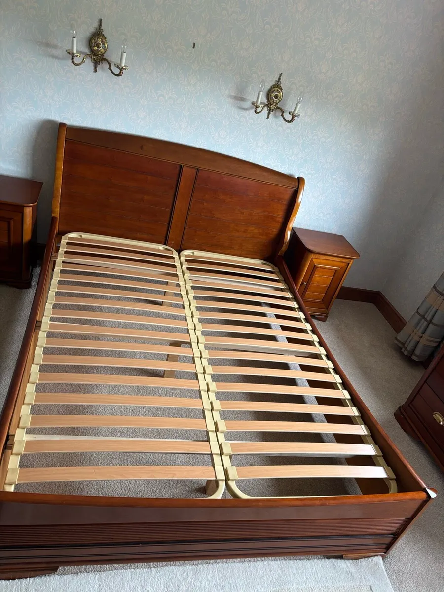 Cherry wood bed, lockers and dressers - Image 2