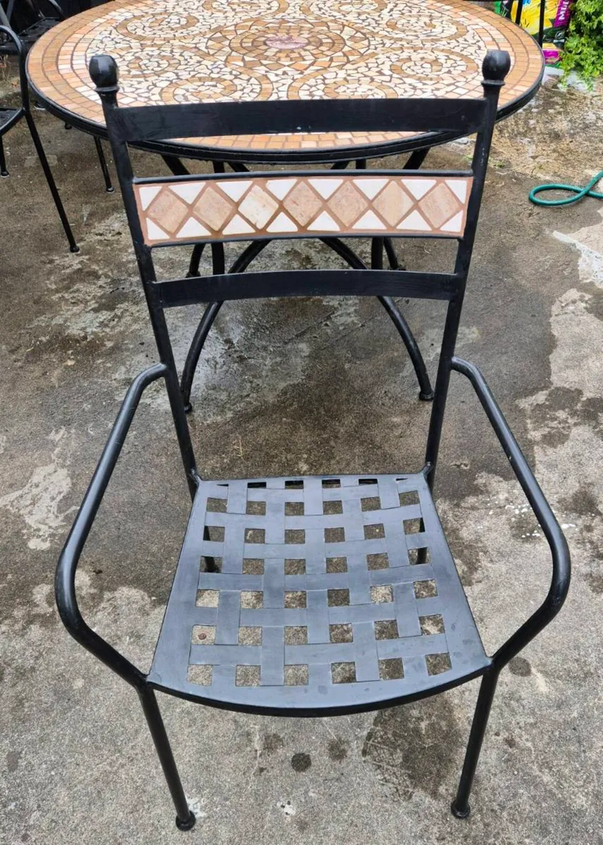 Outdoor Table and Chairs - Image 3