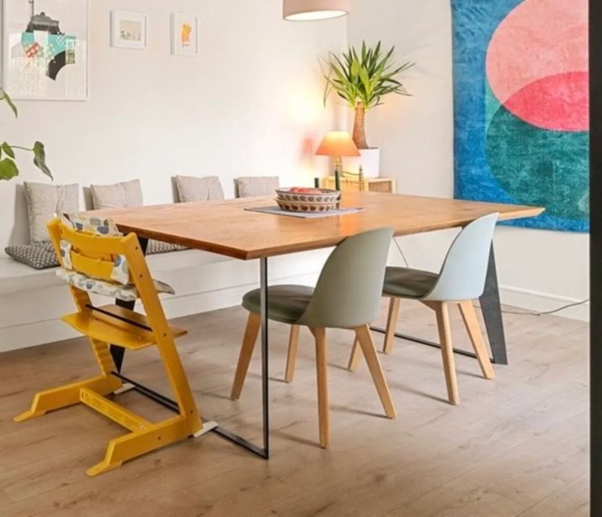 dining table - Image 1