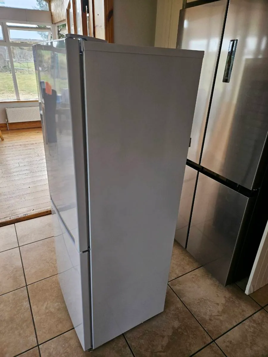 Fridge freezer - Image 3