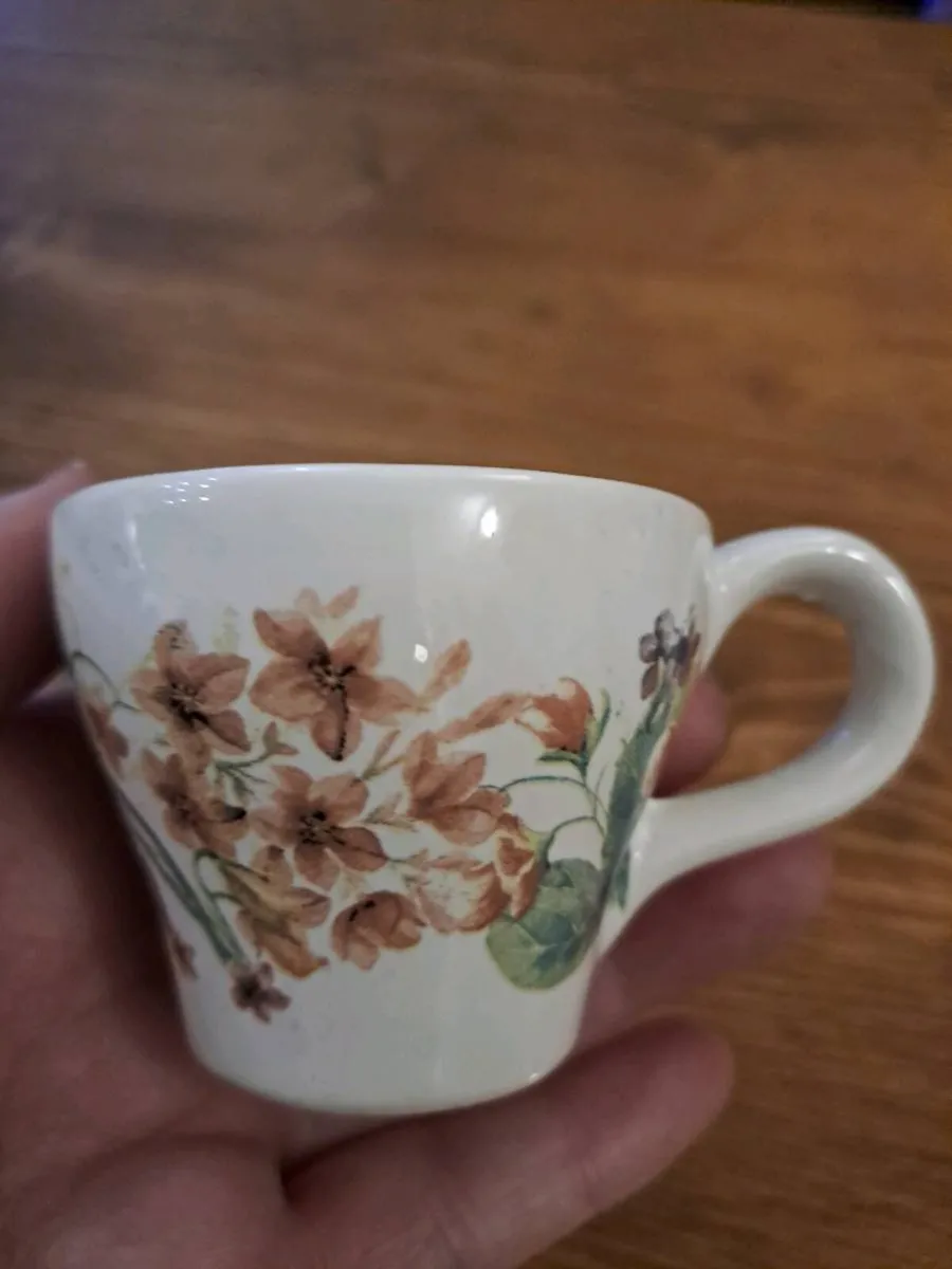 Vintage Floral Teacup & Saucer Candle - Image 4