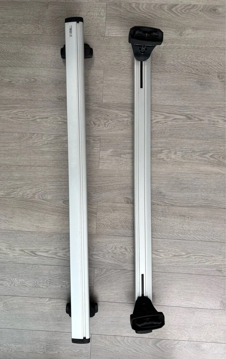 Thule Wingbar and Foot Pack - Image 1