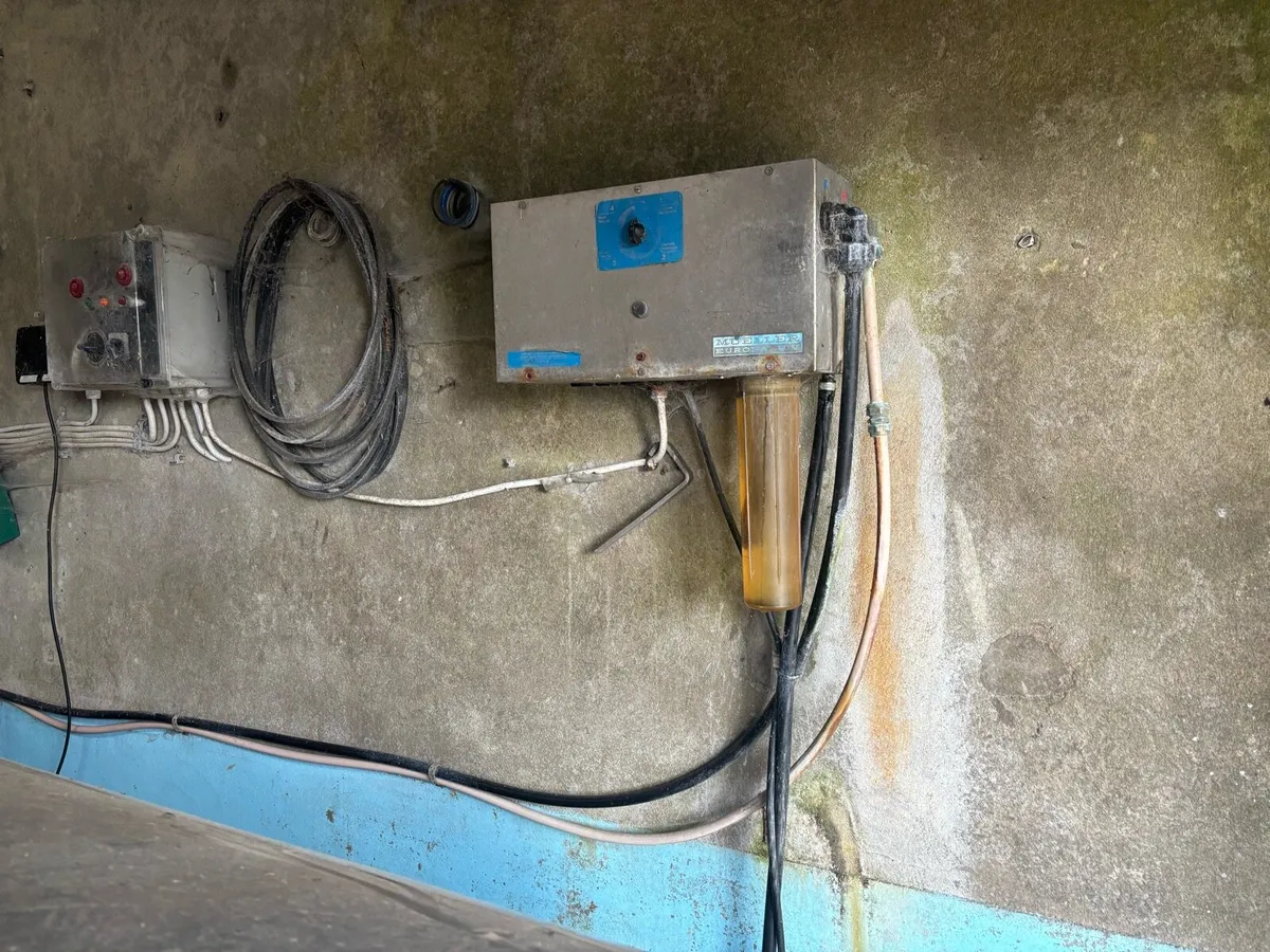 4000 litre muller direct expansion milk tank - Image 4