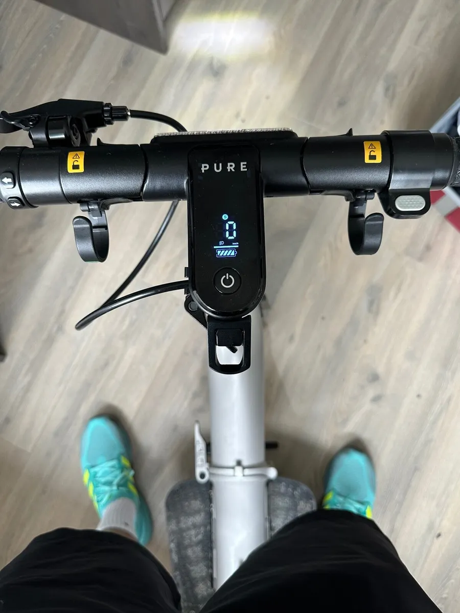 PURE Flex E-Scooter – 28km Only – Irish Regulation - Image 4