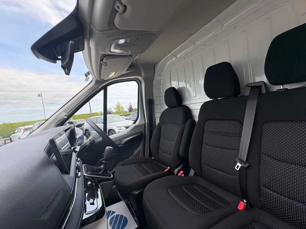 Maxus Deliver 9 Lux 2.0D LWB  2026 - Image 4