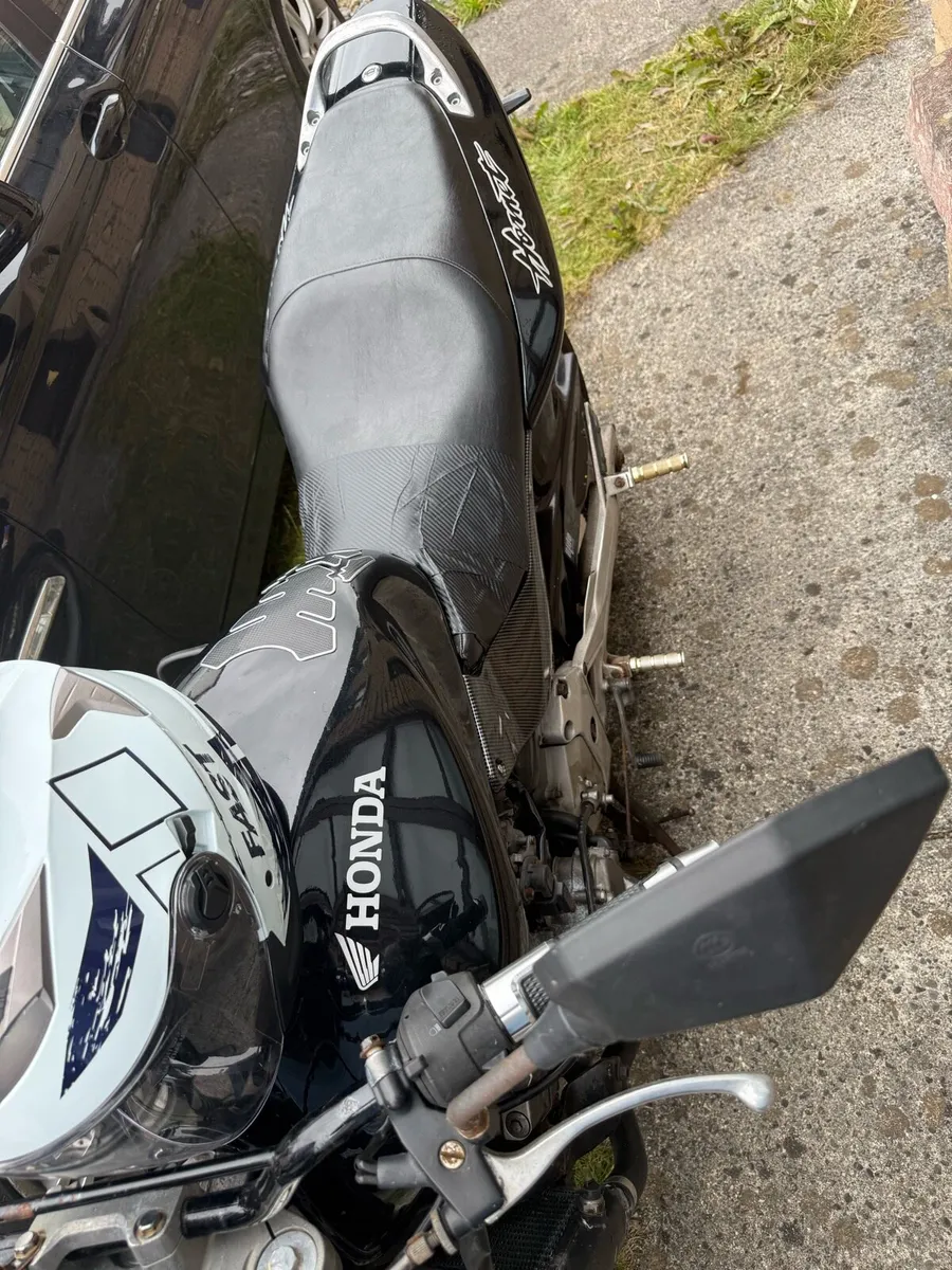 Motorbike 600cc 1999 Honda Hornet - Image 4