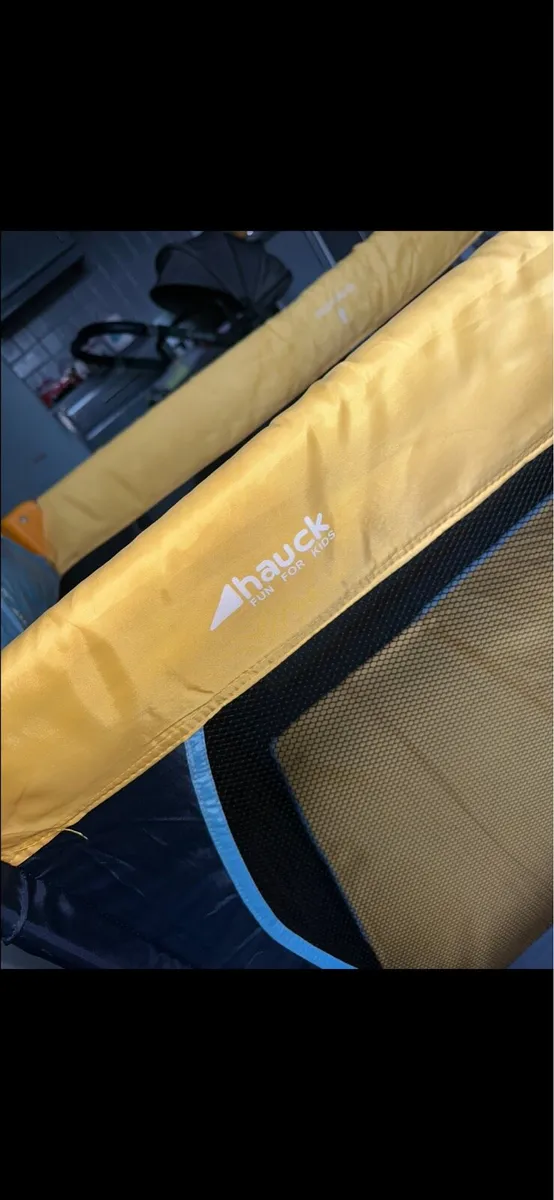 Travel Cot - Image 4