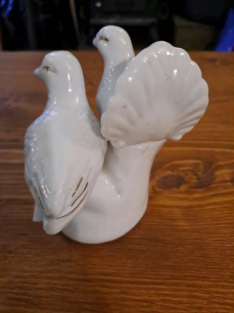 Porcelain Three Birds & Pink Rose Figurine - Image 4