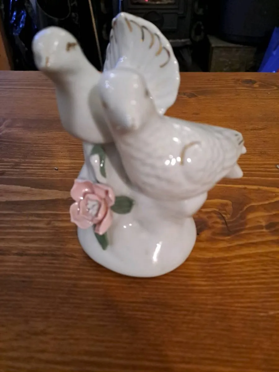 Porcelain Three Birds & Pink Rose Figurine - Image 2