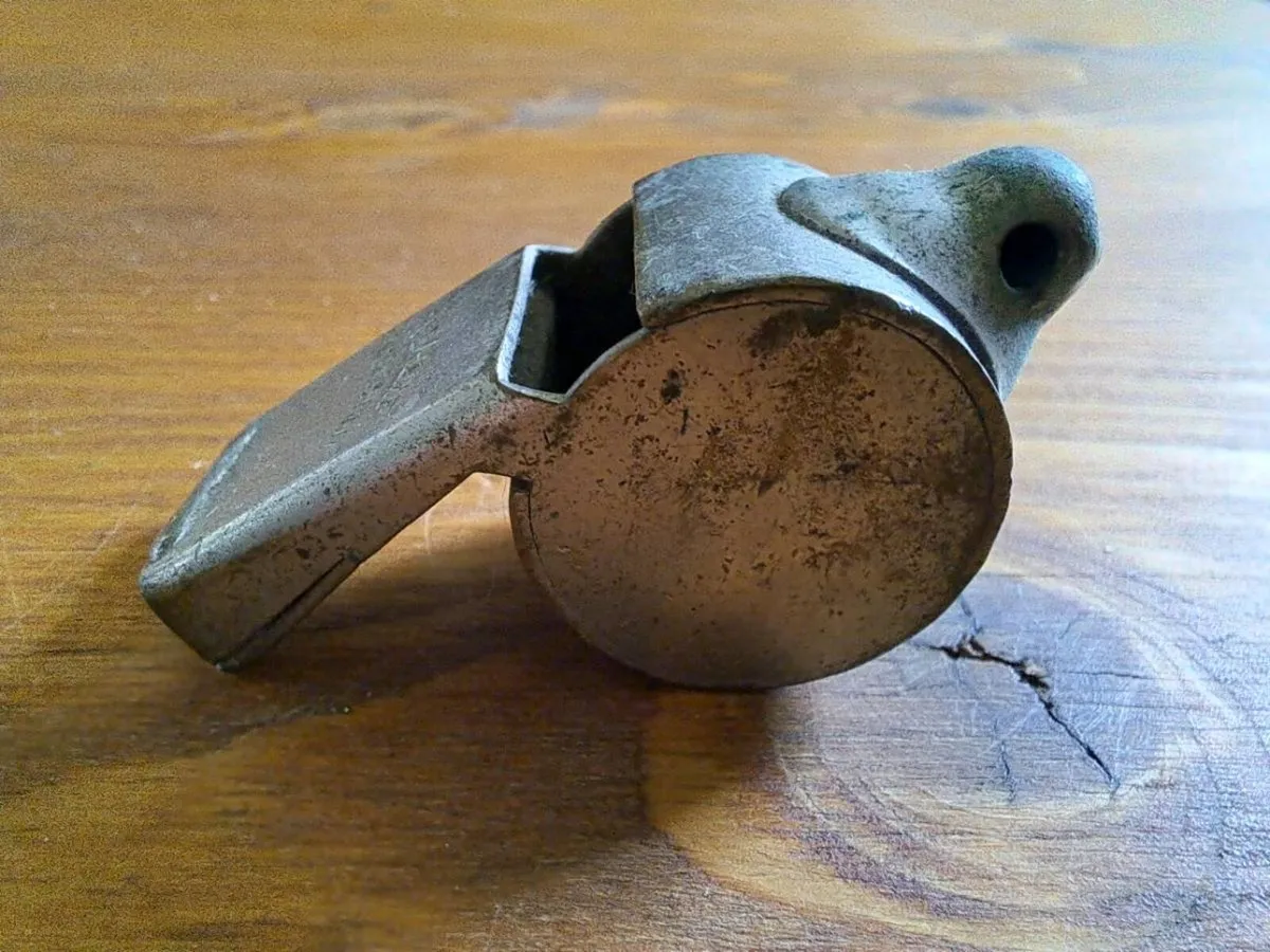 Vintage Acme Thunderer Metal Whistle - Image 2