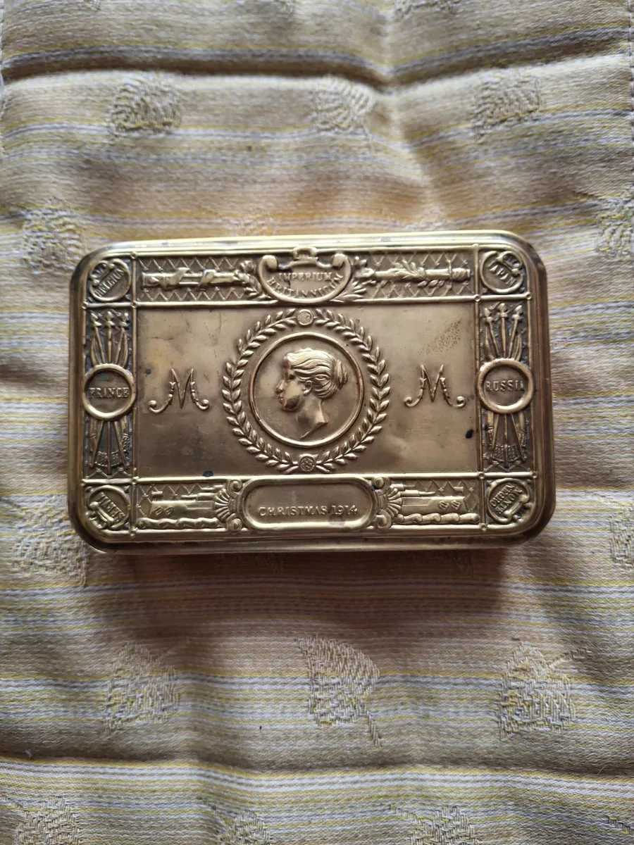 MILATERY 1914 TIN - Image 1