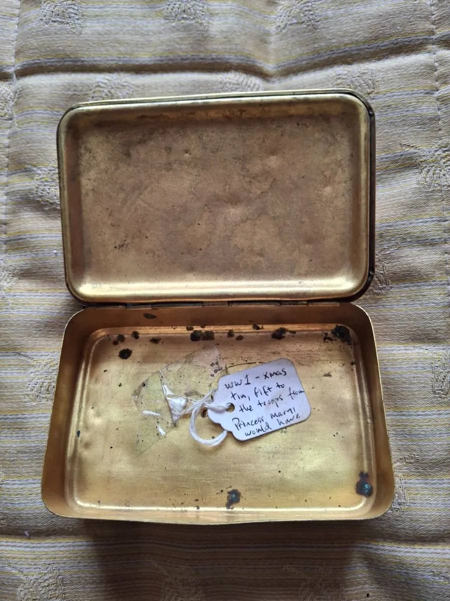MILATERY 1914 TIN - Image 4