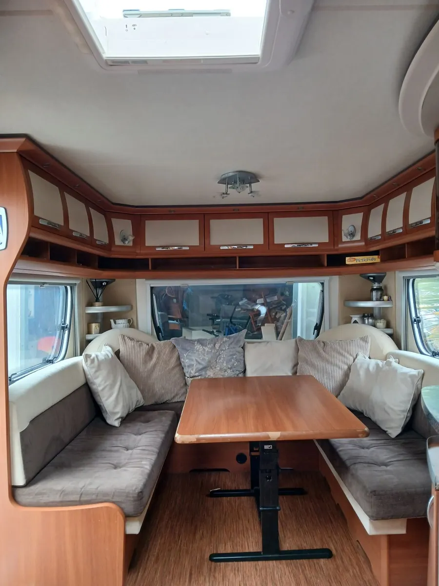 Touring Caravan - Image 3