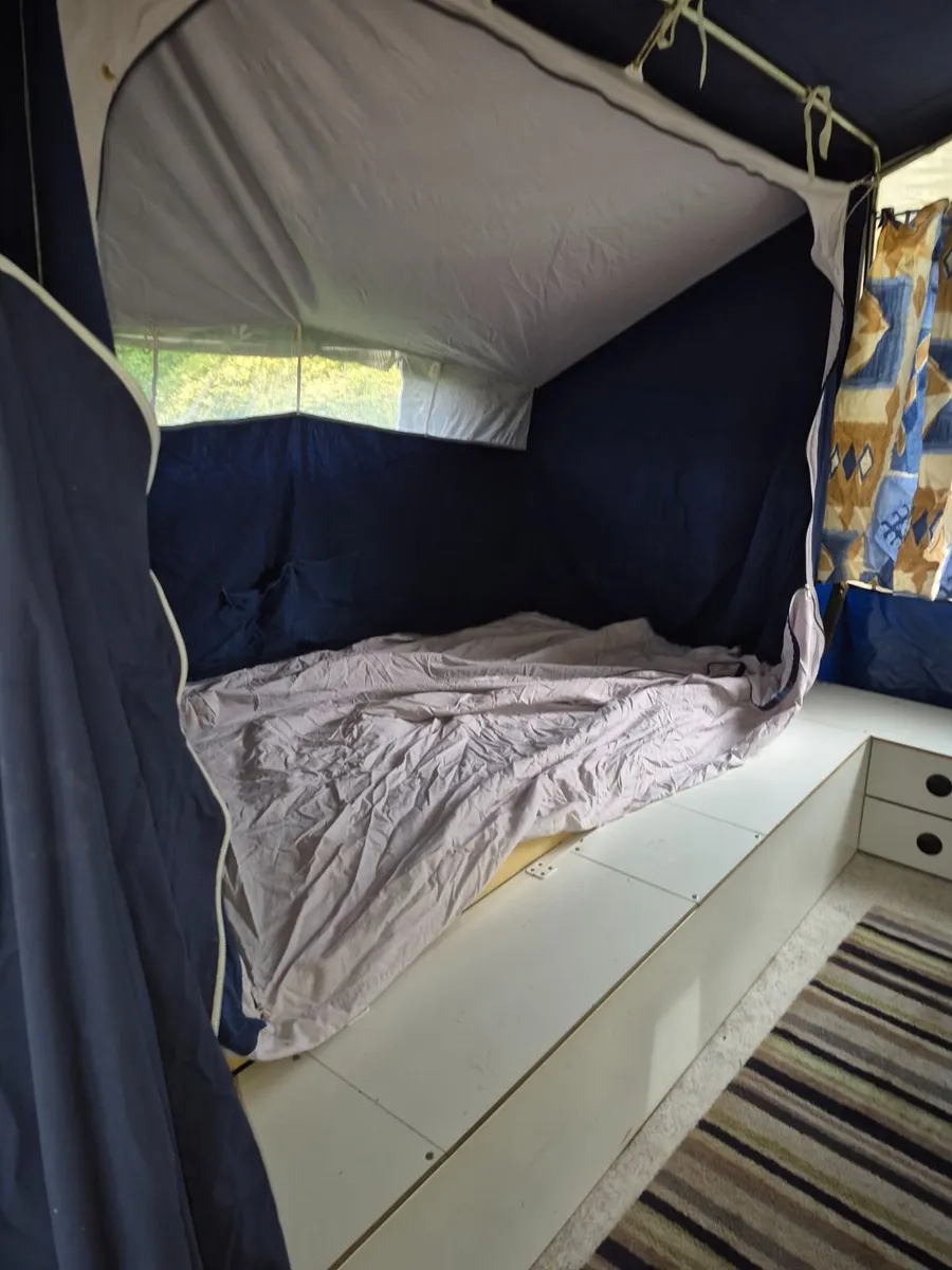 Camping Trailer - Image 3