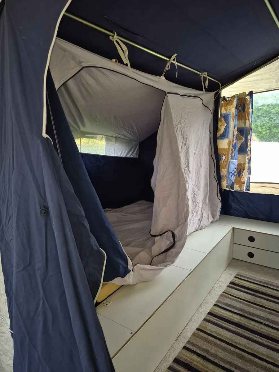 Camping Trailer - Image 4