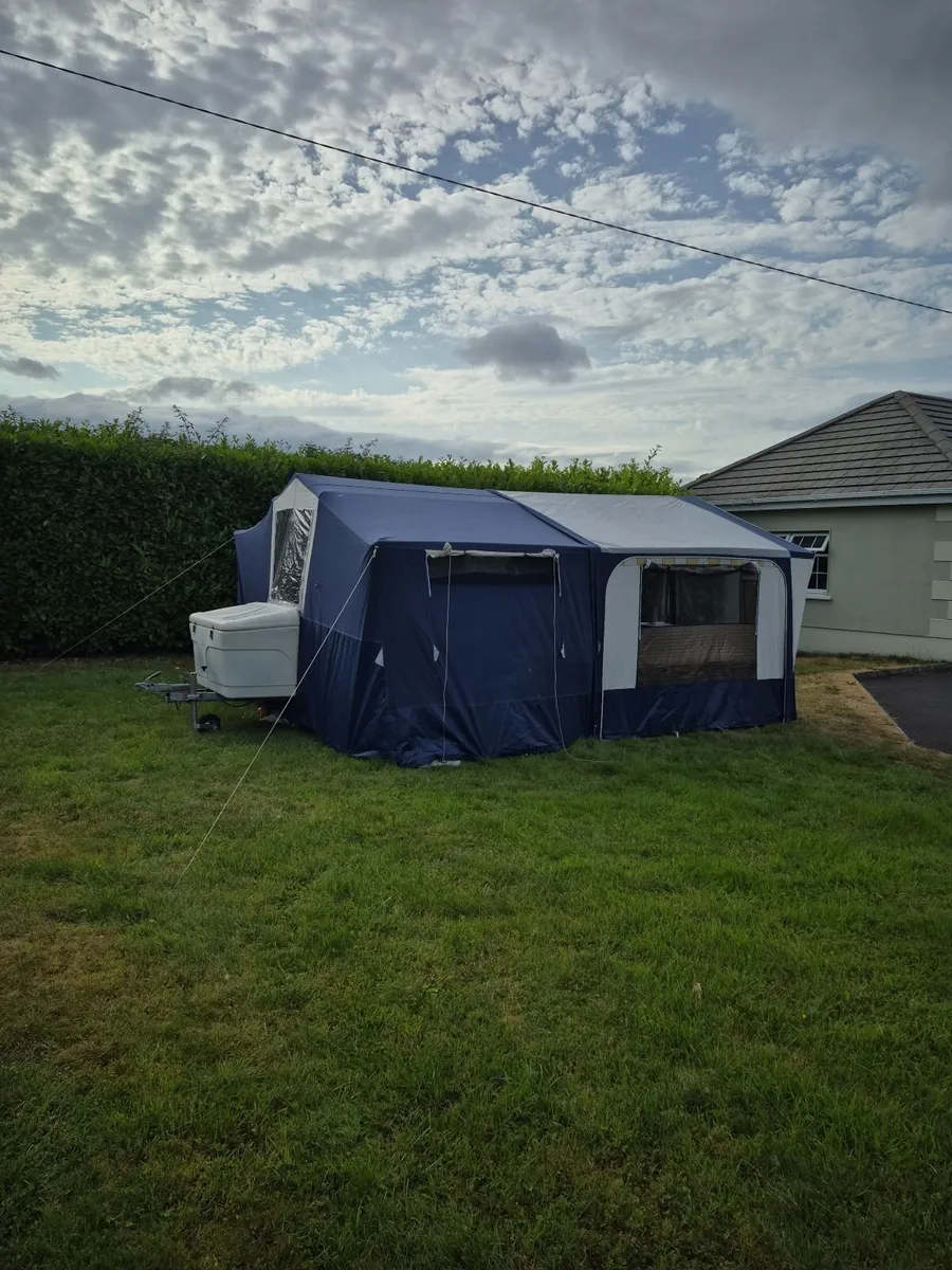 Camping Trailer - Image 1