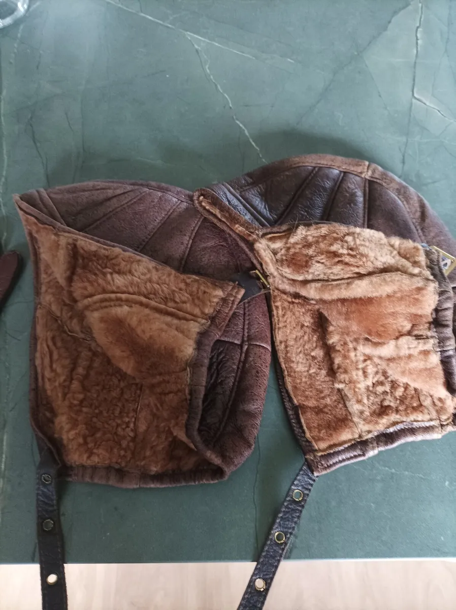Leather flying/driving helmet - Image 4
