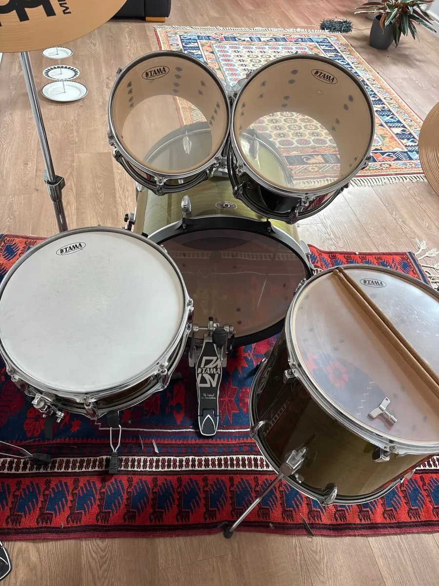 Tama 8 piece Imperialstar Drum kit - Image 4