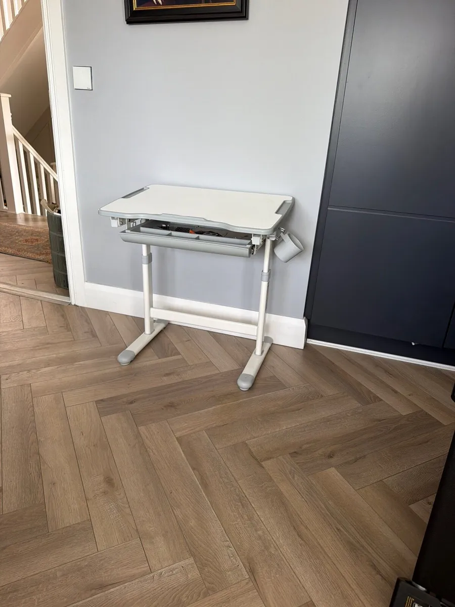 Study Desk & chair for Primary School child - Image 2