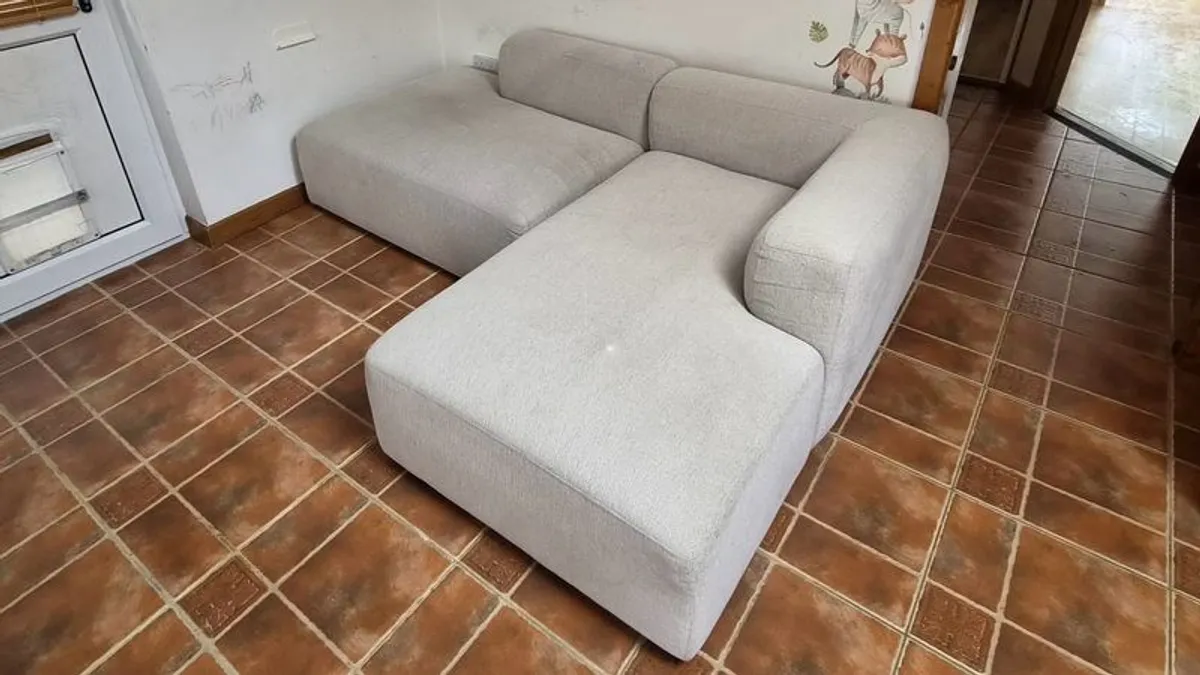 Modular couch - Image 4