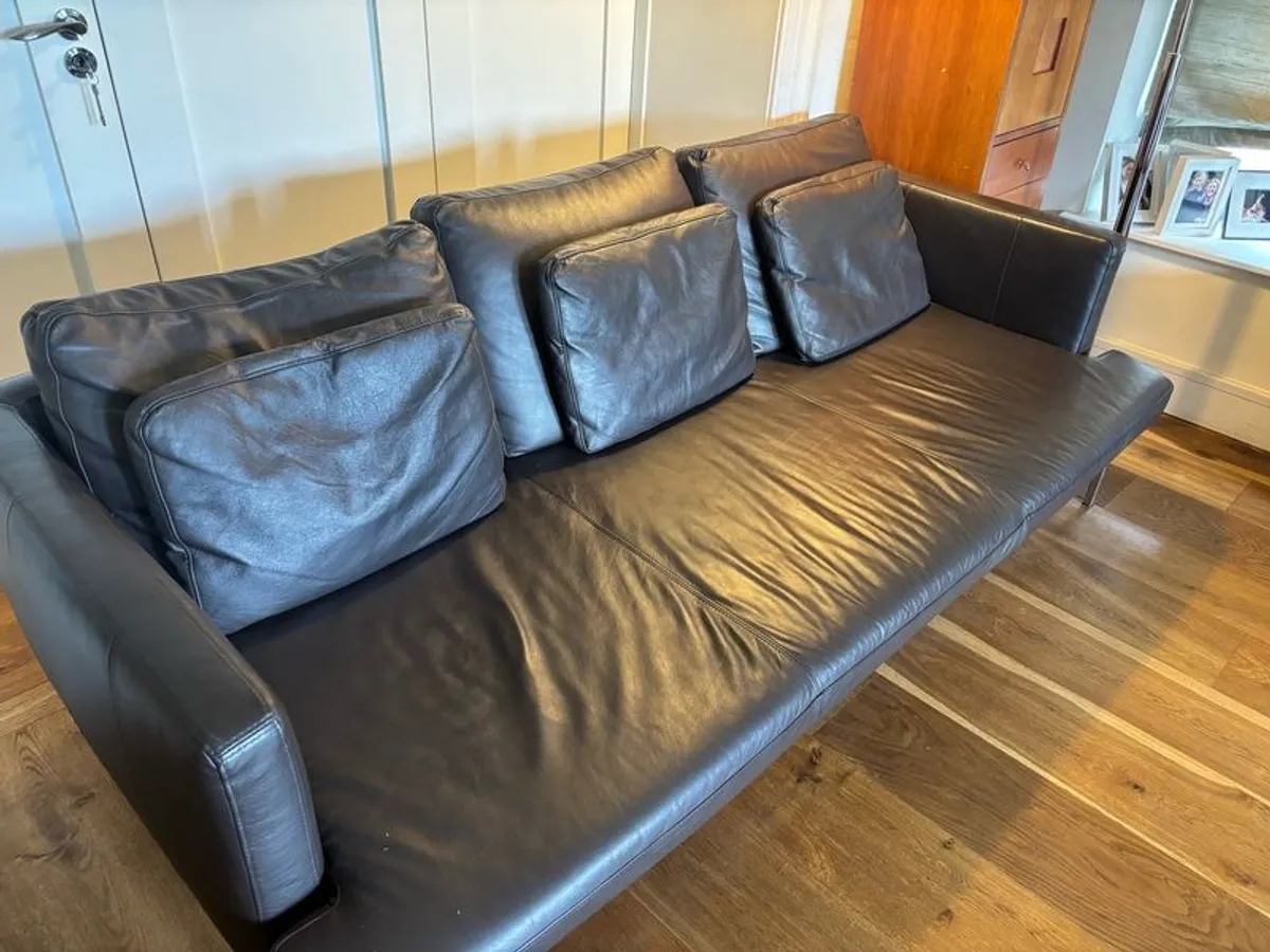 Bo Concept 3-seater leather sofa (dark brown) - Image 3