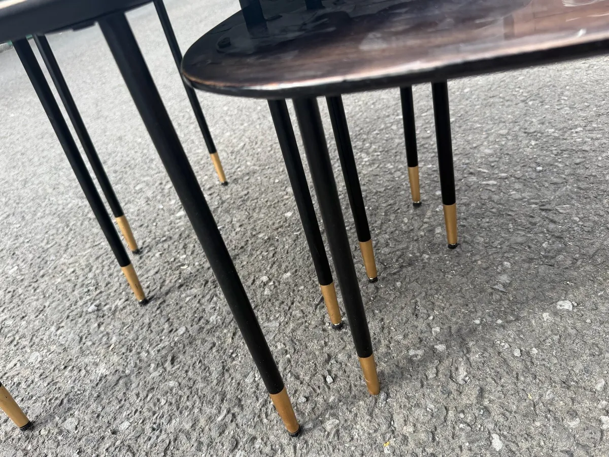 Nest of tables - Image 2