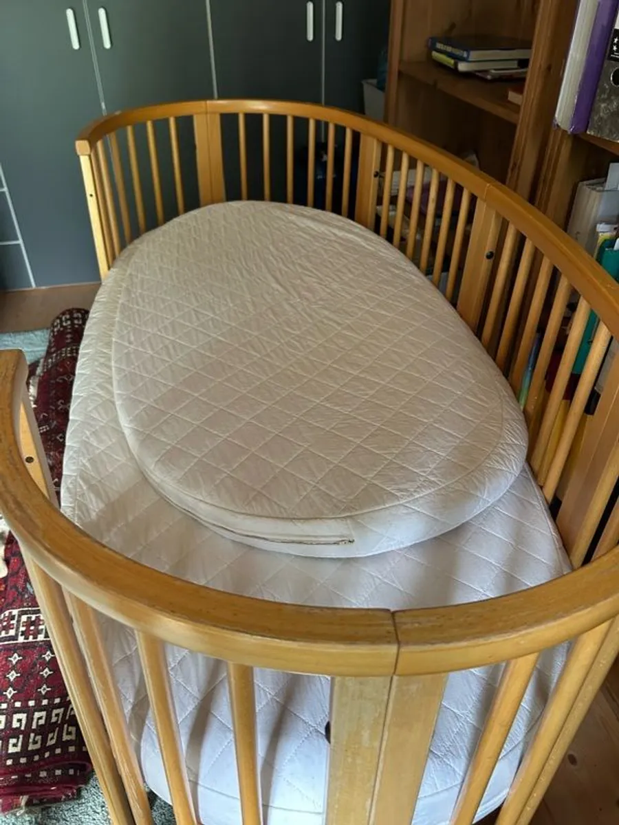 Stokke Cot - Image 2