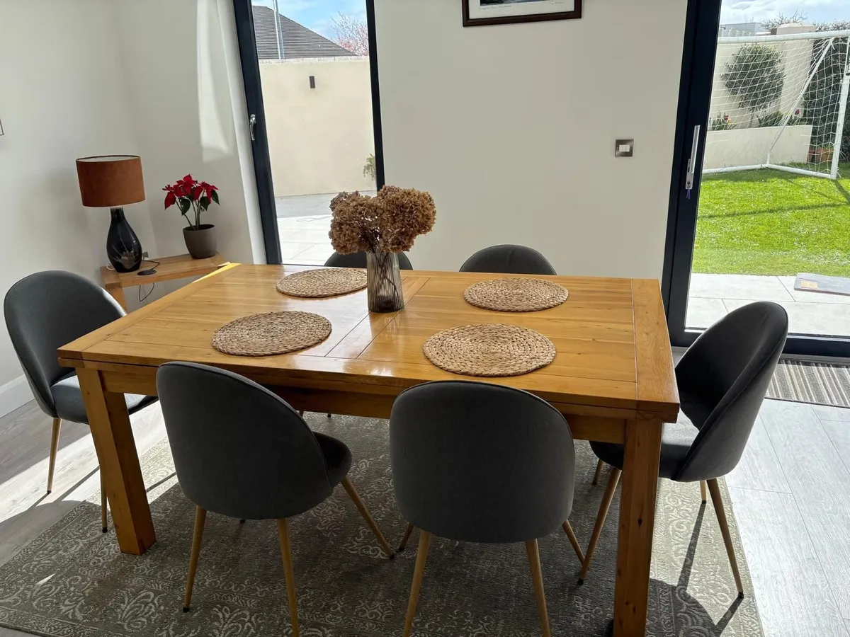 Dining Table - Image 3