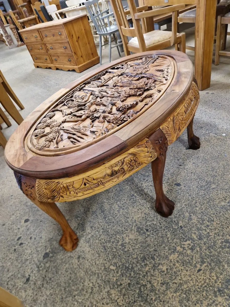 Vintage carved oak Chinese coffee table - Image 1