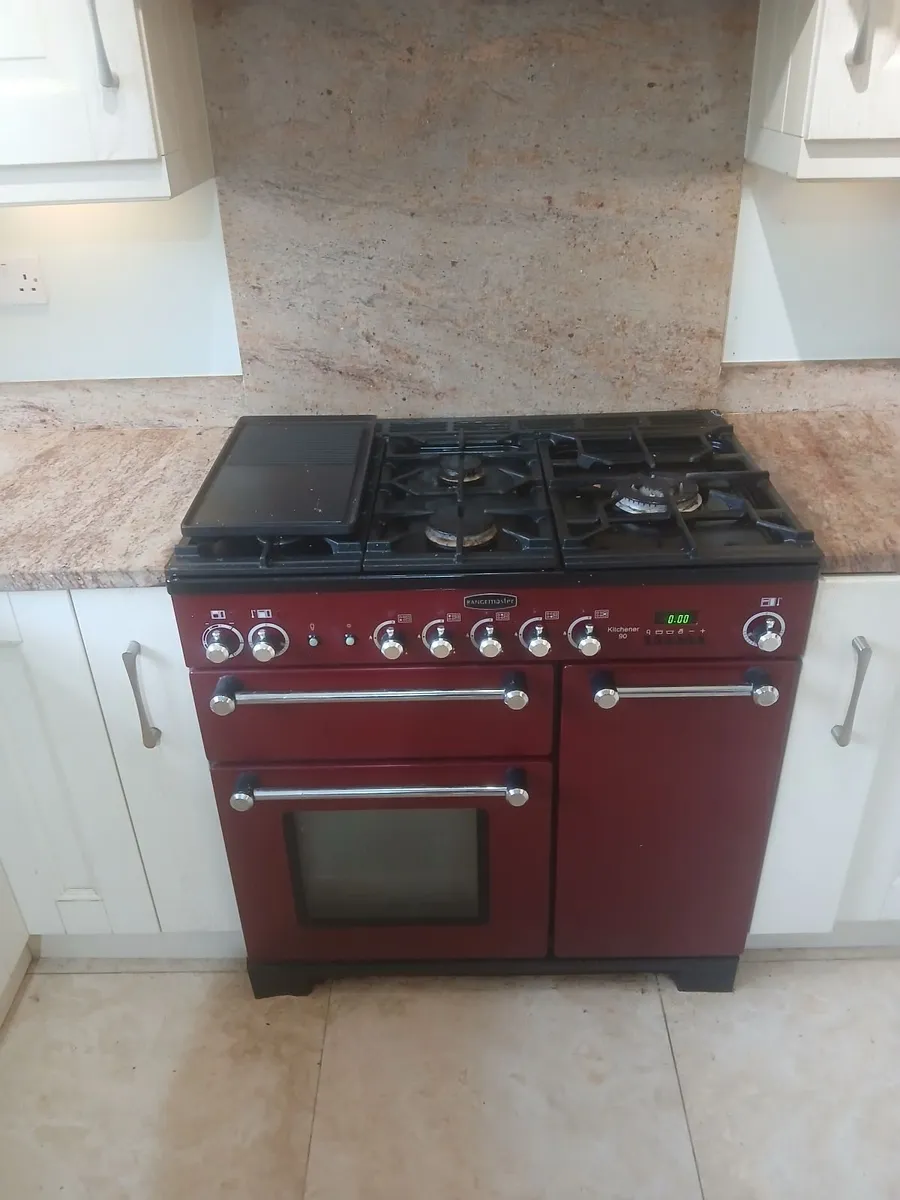 Kitchen - Image 2