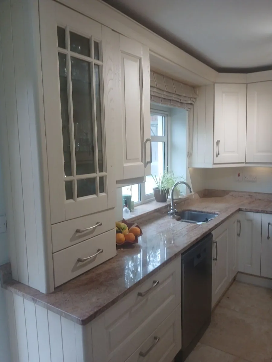 Kitchen - Image 4