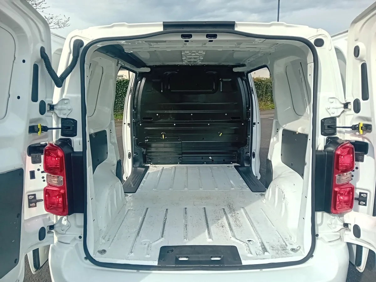 Vauxhall Vivaro 2021 - Image 4