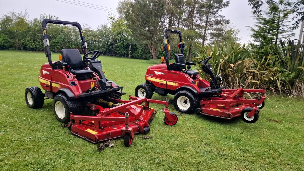 Shibaura CM374 37hp outfront ride on mower - Image 1