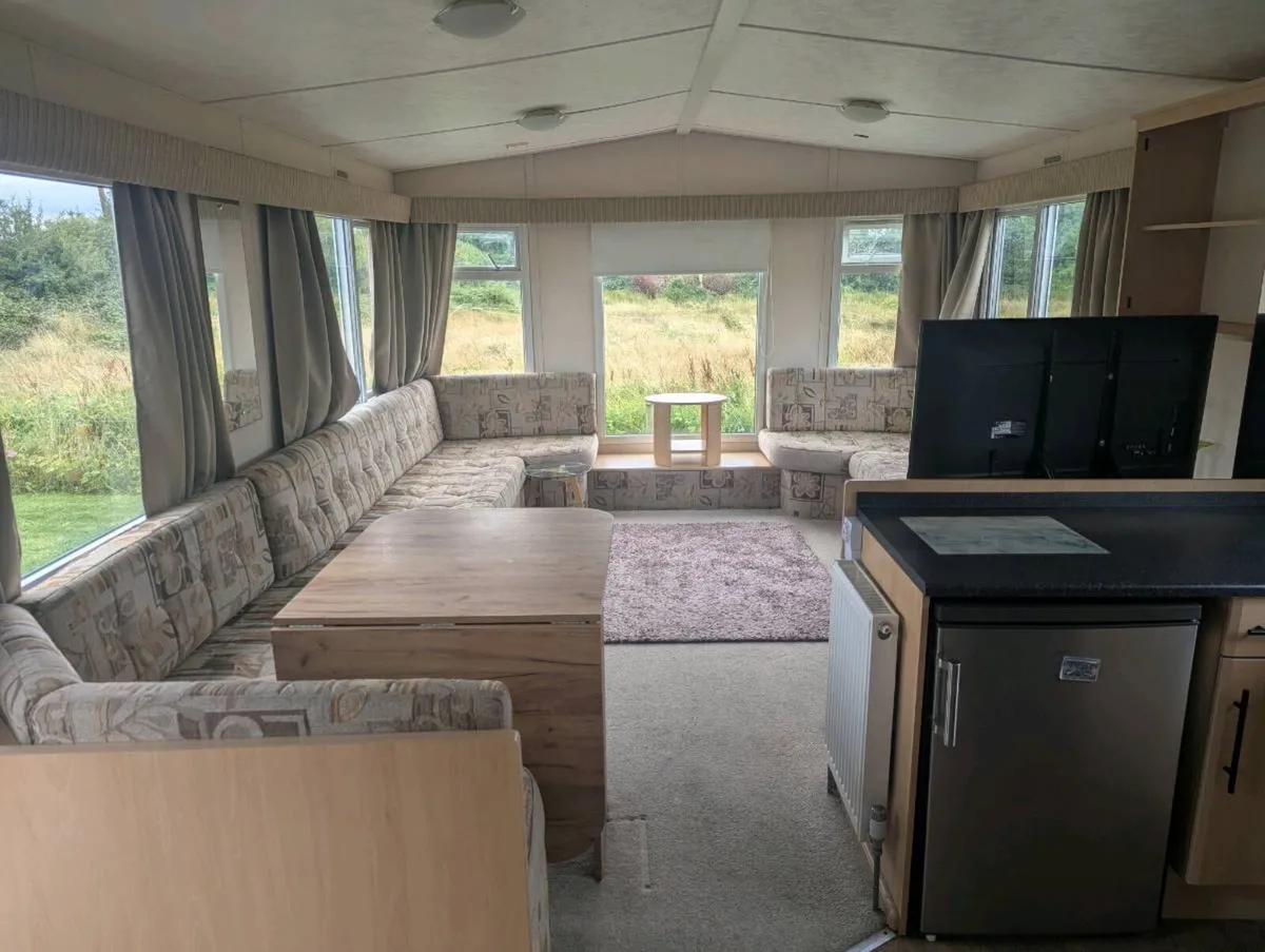 37 x 12ft 2 Bedroom Millstream Mobile Home - Image 3