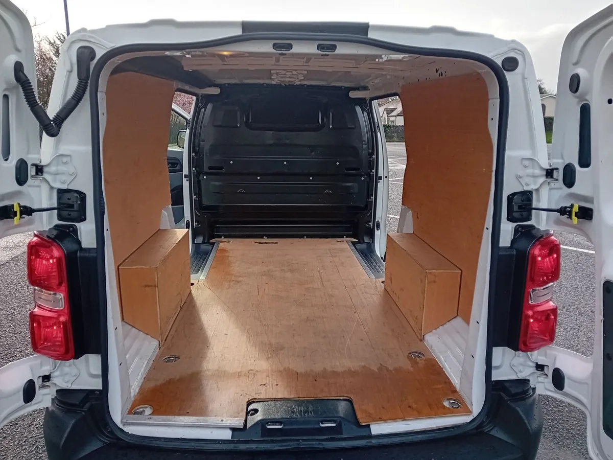Vauxhall Vivaro 2022 - Image 3