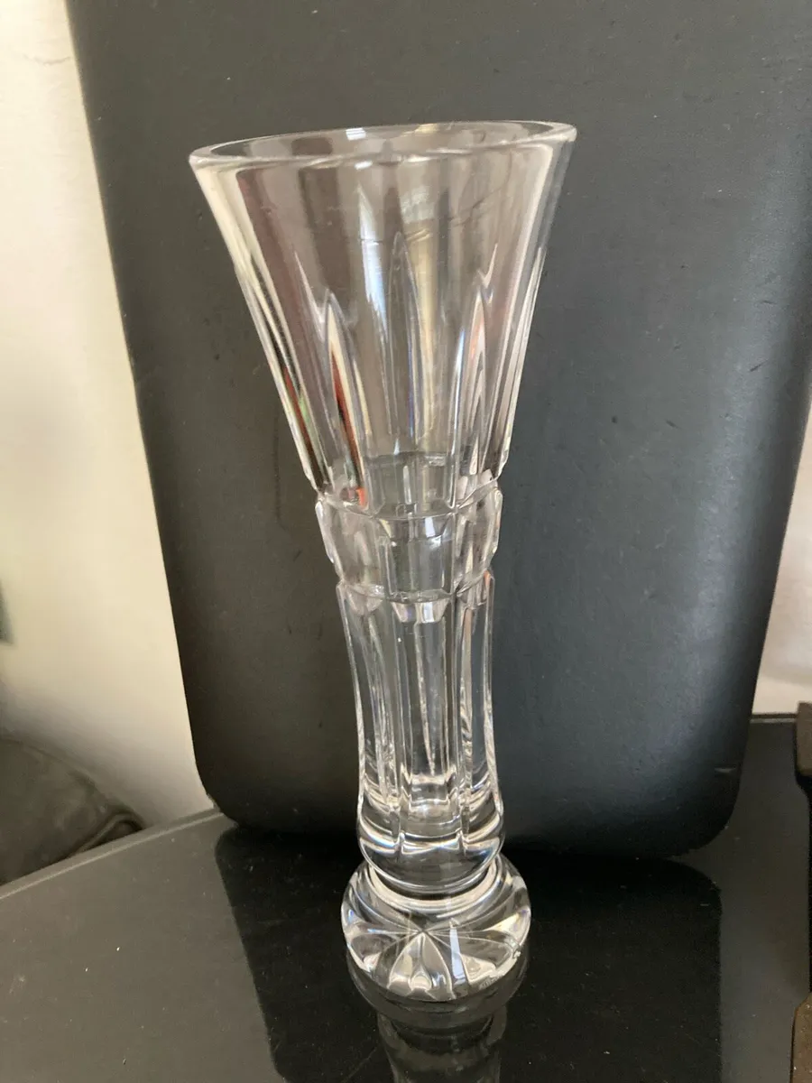 Elegant Waterford Crystal vase - Image 2