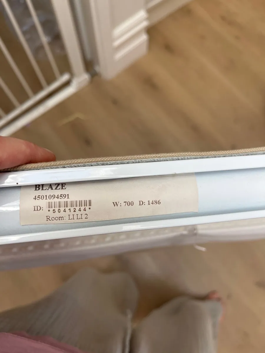Blackout Roman Blind x 2 Beige - Image 4