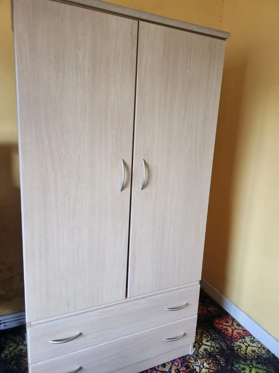 Free to Take Away House Clearance - Image 4