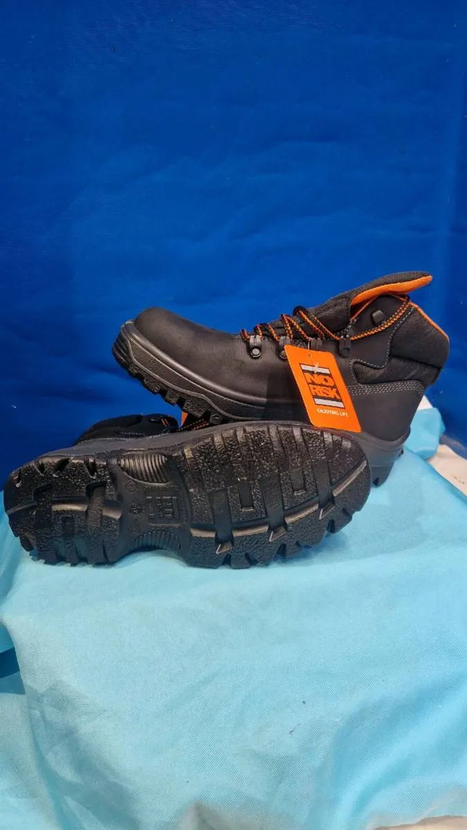 NEW NO RISK STEEL TOE SAFETY  BOOTS - Image 3