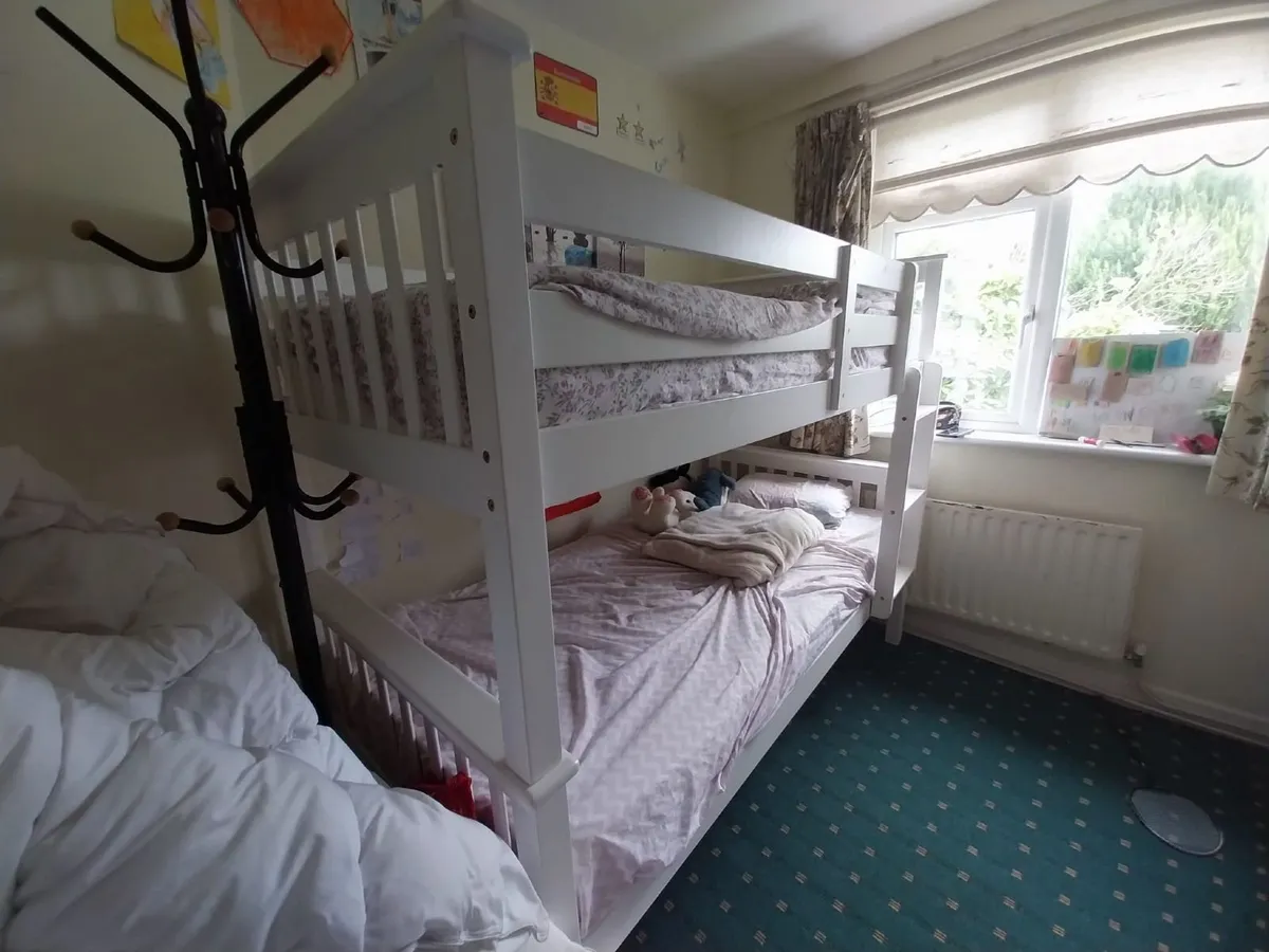 Double bed + 2 mattresses - Image 3